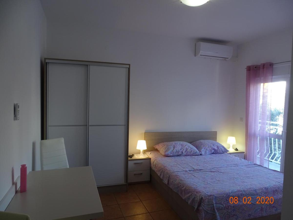 Apartments Antea & Magdalena Pirovac Luaran gambar