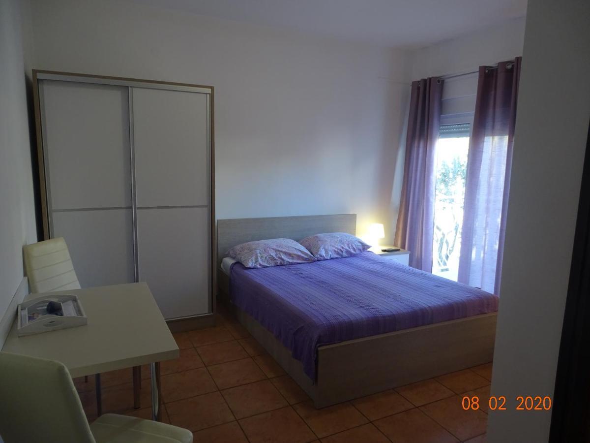 Apartments Antea & Magdalena Pirovac Luaran gambar