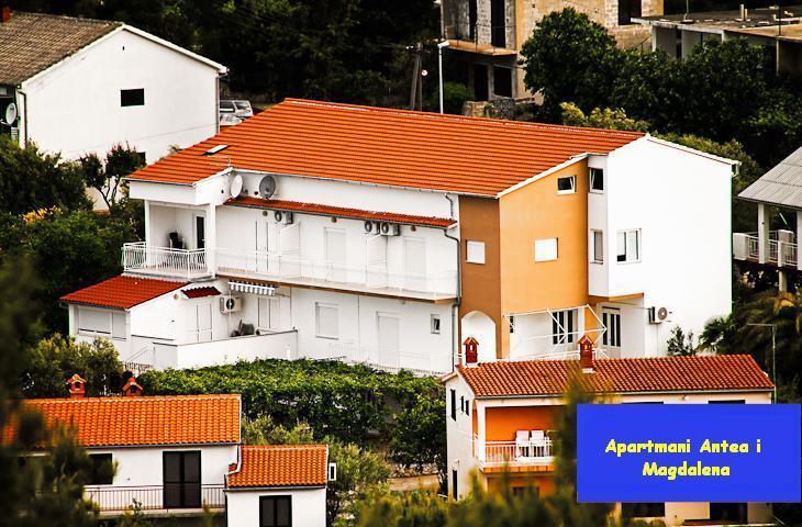 Apartments Antea & Magdalena Pirovac Luaran gambar