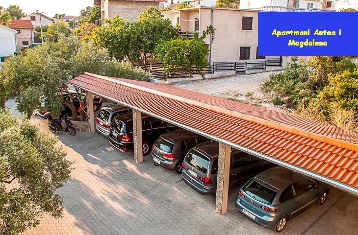 Apartments Antea & Magdalena Pirovac Luaran gambar